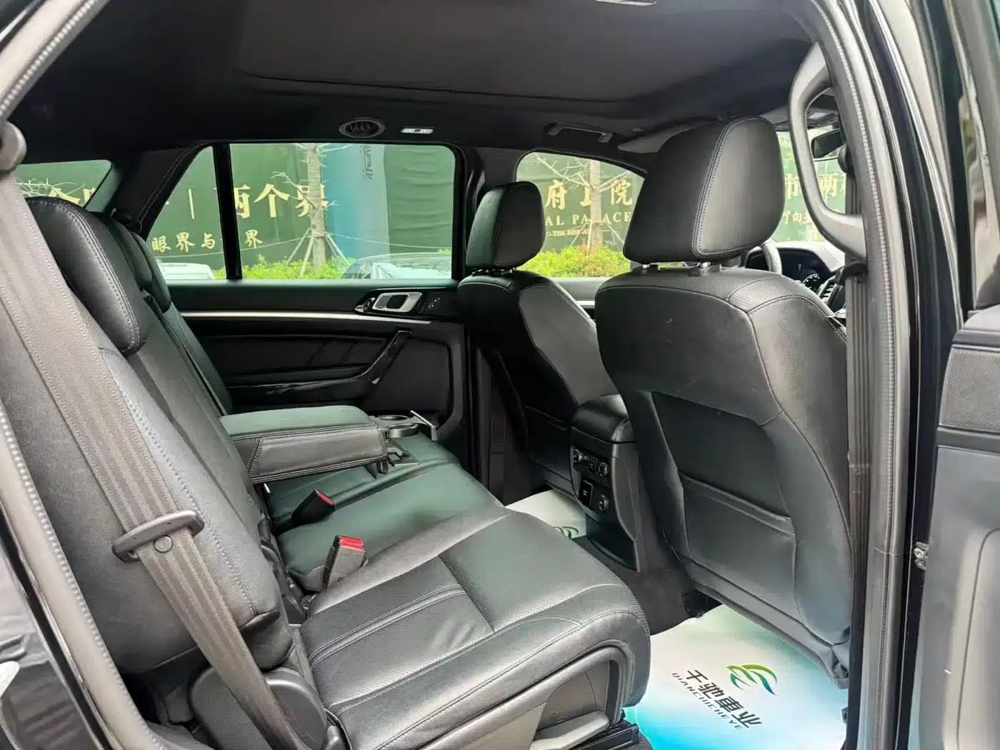 2020 Ford Everest Sport 2.3T Gasoline Automatic 4WD Flagship Edition 7-Seater — миниатюра 10