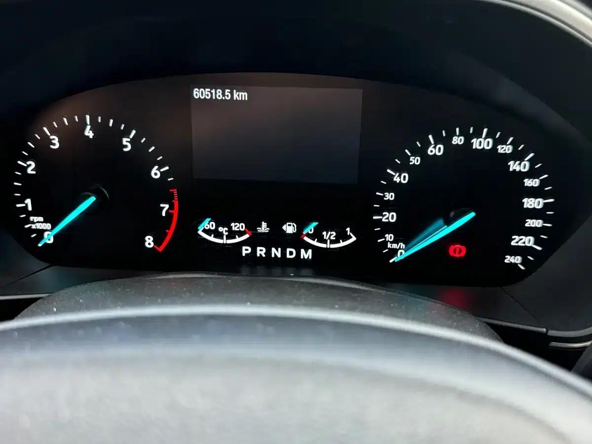 Ford Focus Active 2020 EcoBoost 180 Automatic Trend Edition — миниатюра 10