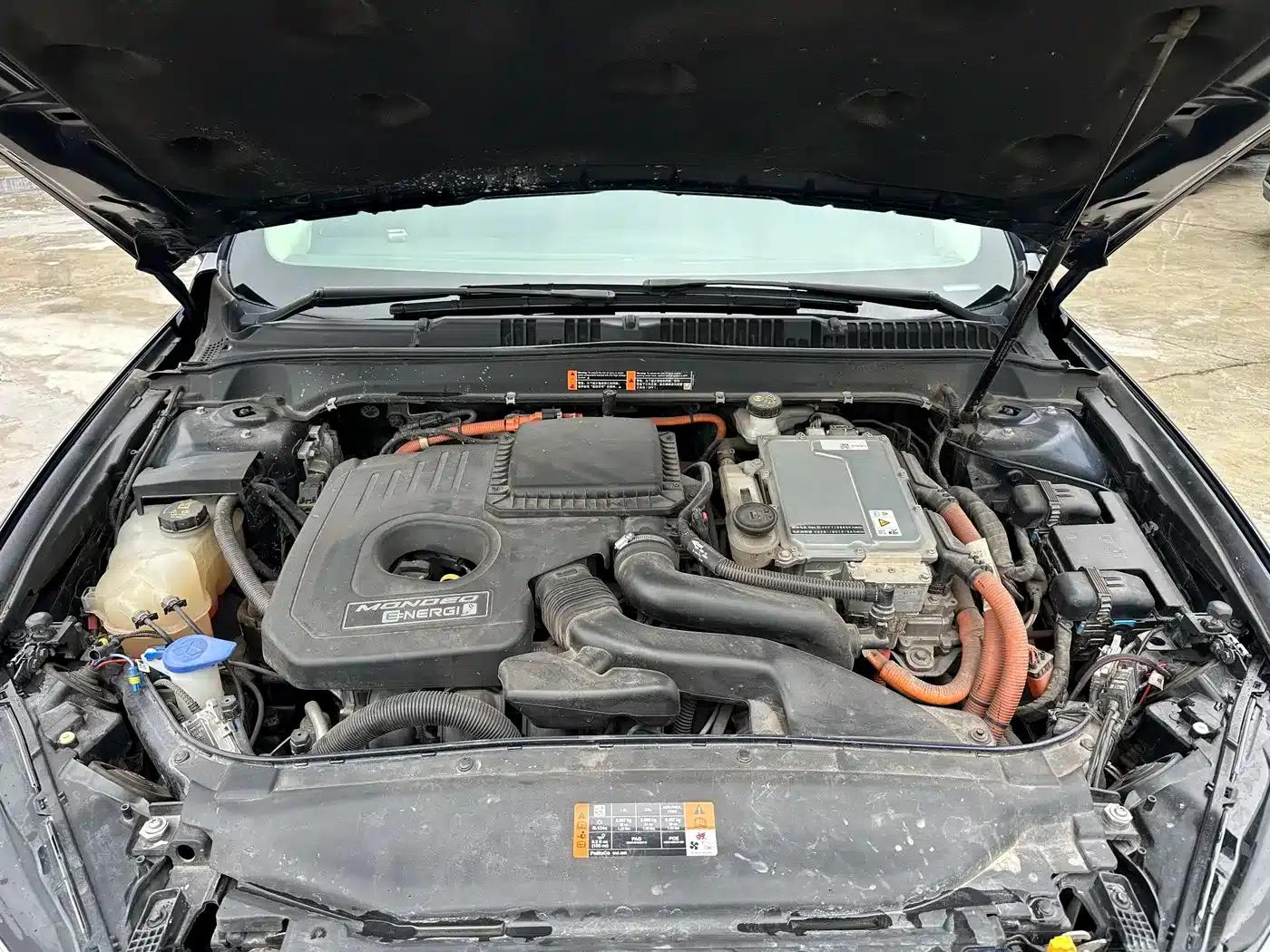 Mondeo PHEV 2018 2.0 PHEV Intelligent Control Fashion Model (National VI Emission Standard) — миниатюра 14