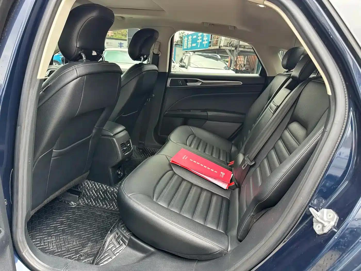 Mondeo PHEV 2018 2.0 PHEV Intelligent Control Fashion Model (National VI Emission Standard) — миниатюра 8