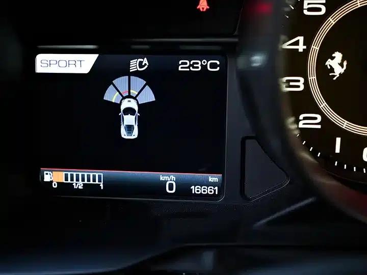 Ferrari F8 2019 Tributo 3.9T V8 — миниатюра 10