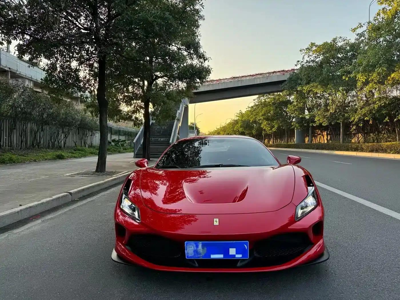 Ferrari F8 2019 Tributo 3.9T V8 — миниатюра 2