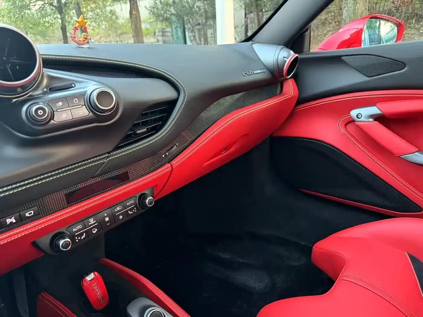 Ferrari F8 2019 Tributo 3.9T V8 — миниатюра 5