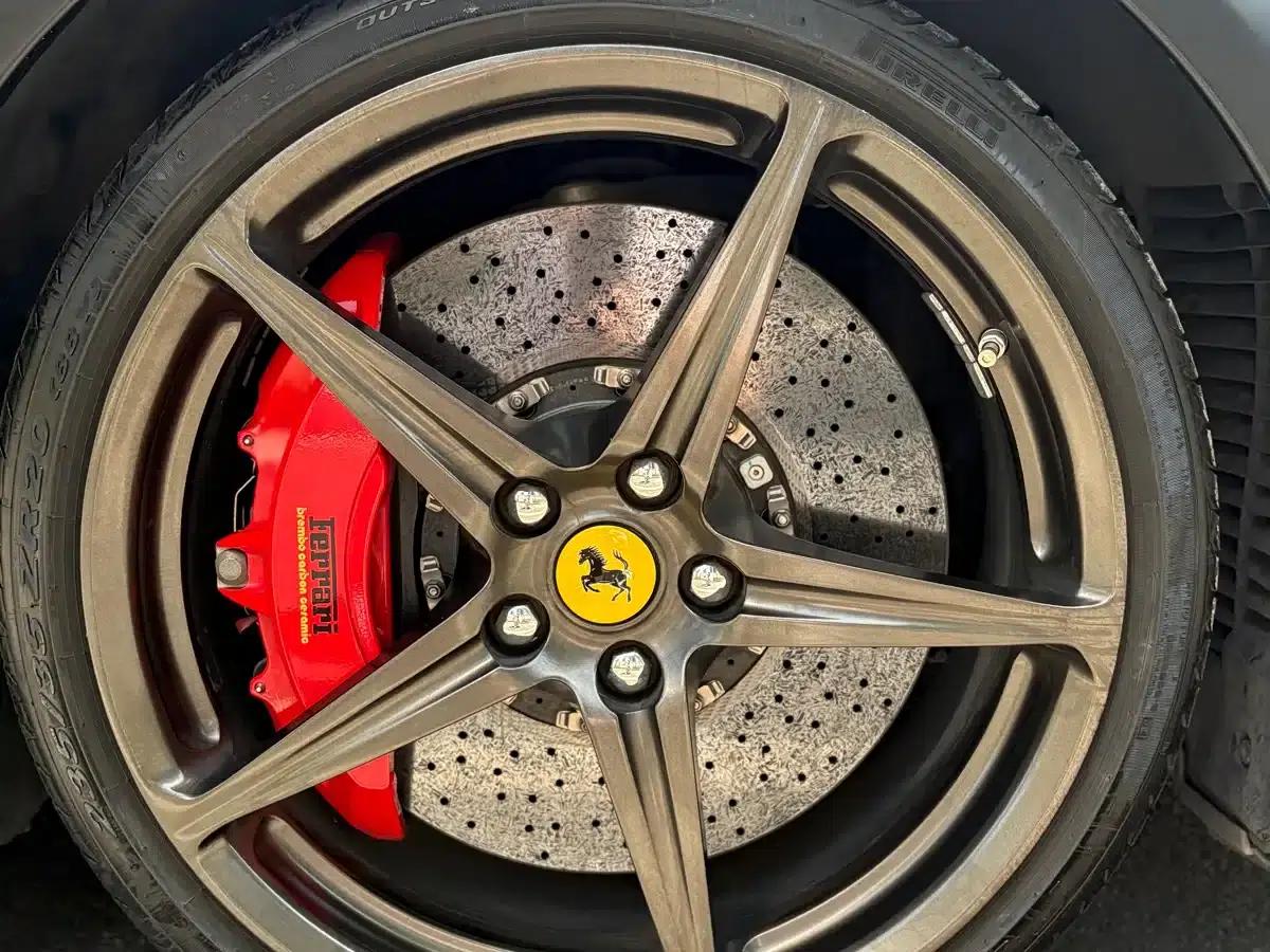 Ferrari 458 2011 4.5L Italia — миниатюра 13