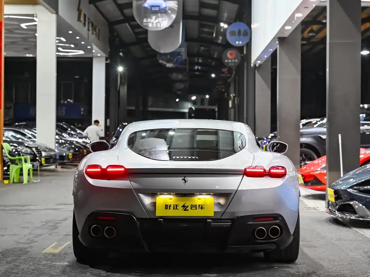 Roma 2020 3.9T V8 — миниатюра 6