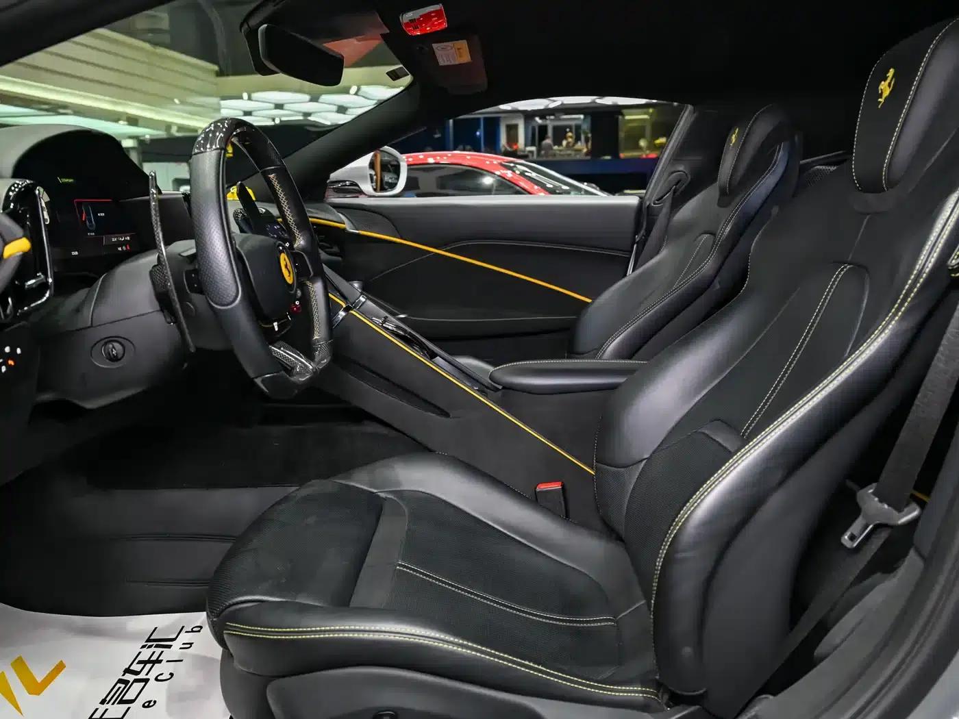 Roma 2020 3.9T V8 — миниатюра 9