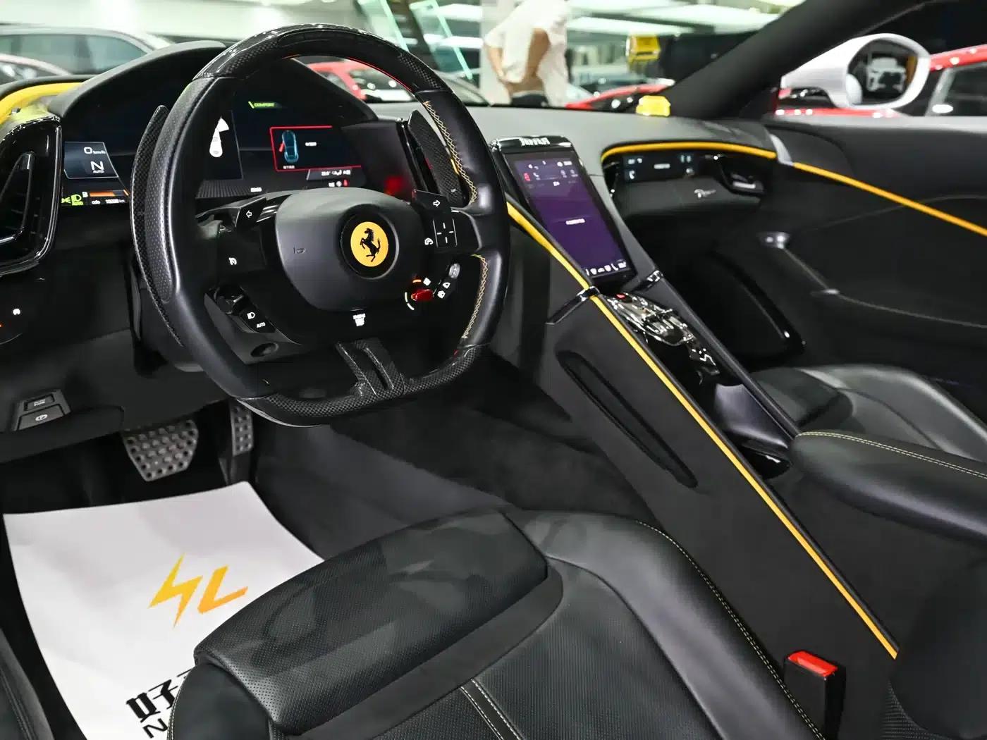 Roma 2020 3.9T V8 — миниатюра 6