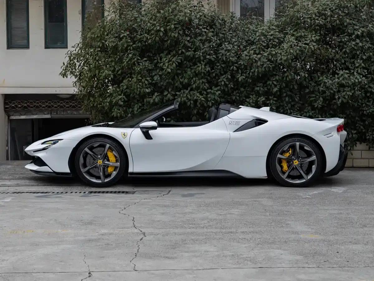 SF90 2021 3.9T V8 Spider — миниатюра 7