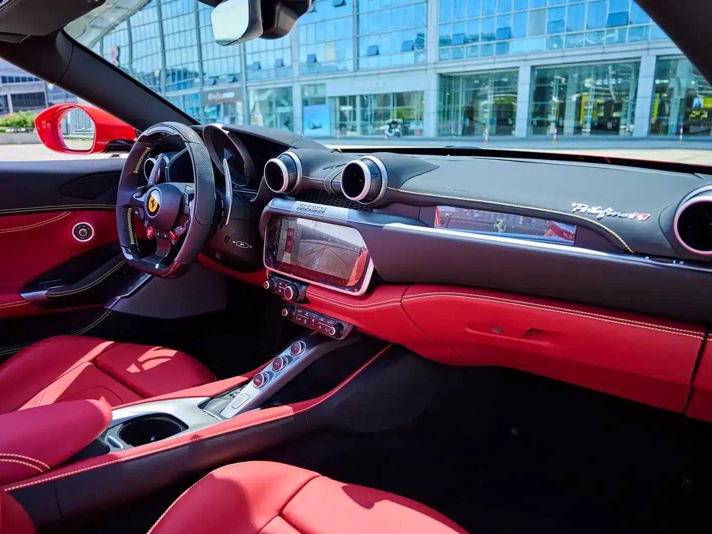 2021 Portofino 3.9T M — миниатюра 21