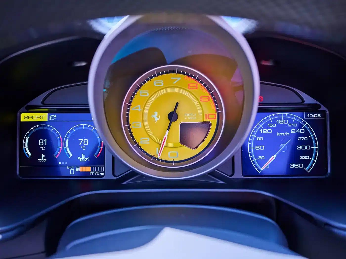 2021 Portofino 3.9T M — миниатюра 26