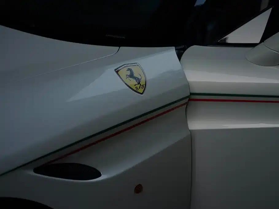 California T 2015 3.9T Standard Model — миниатюра 2