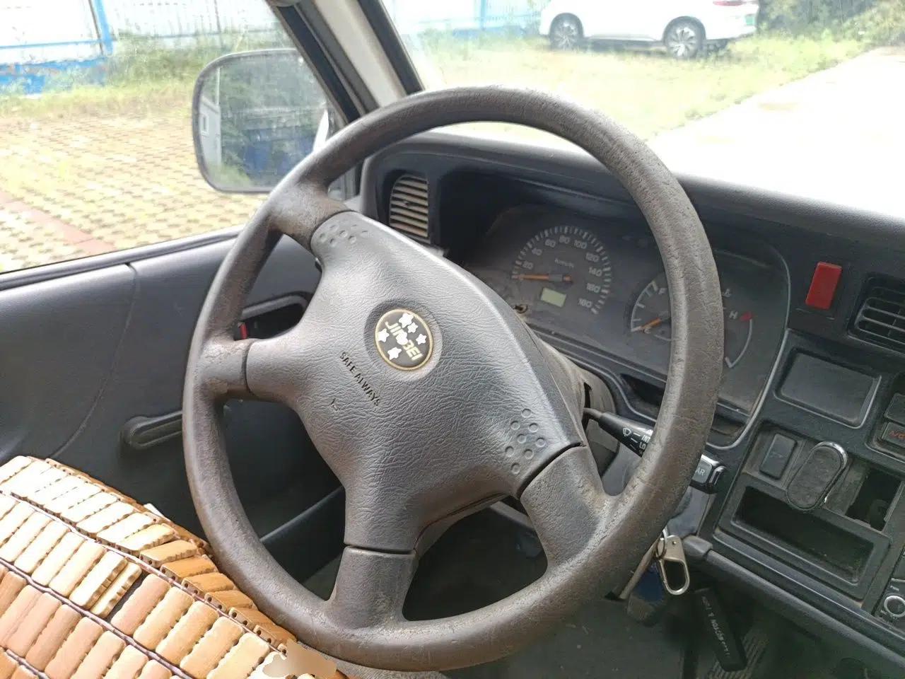 Jinbei Hiace 2014 2.0L Fifth-Generation Xiangyun Comfort Type 1 4G21C — миниатюра 11