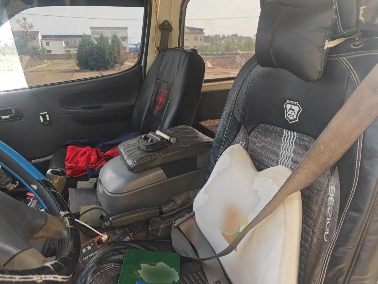 Jinbei Hiace 2014 2.0L 5th Generation Kuaiyunwang Business Version 4G20B — миниатюра 16