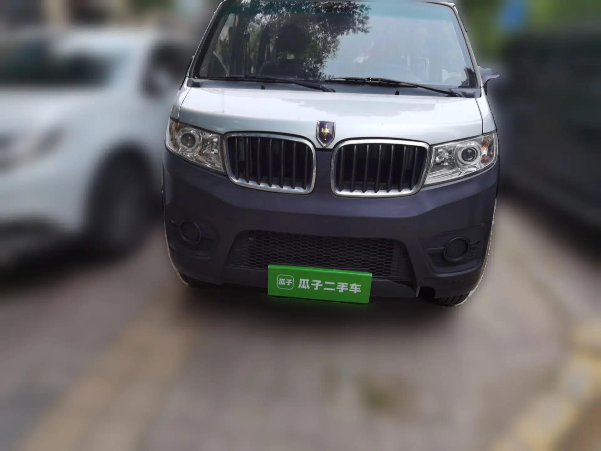 Jinbei Hiace X30 2021 1.5L Wealthy Edition Bus China VI Standard SWC15M — миниатюра 2