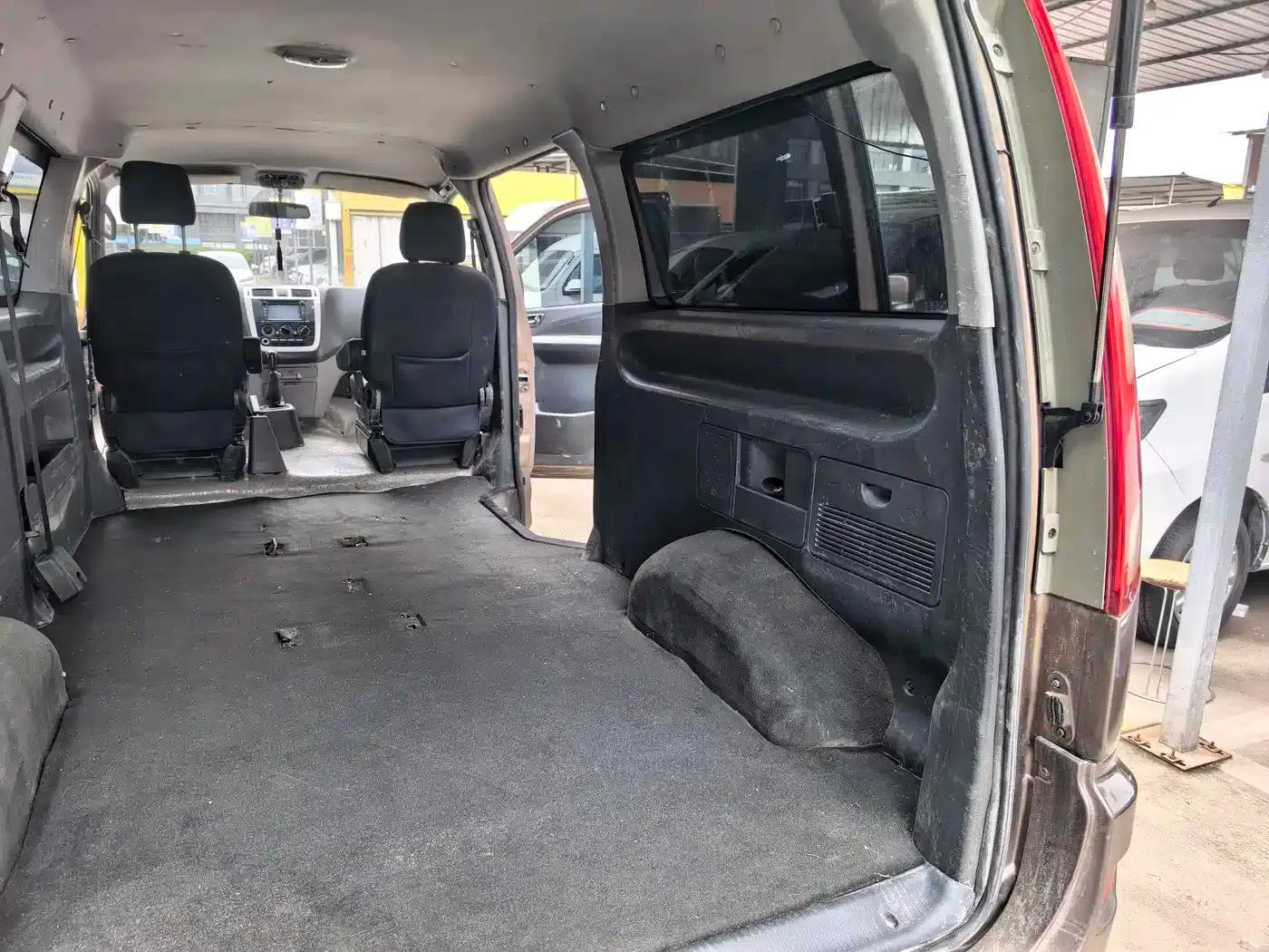 2014 MPV Parker E 2.0L Fortune Express Classic Edition (Simplified Version) with 4Gi-VVT — миниатюра 13
