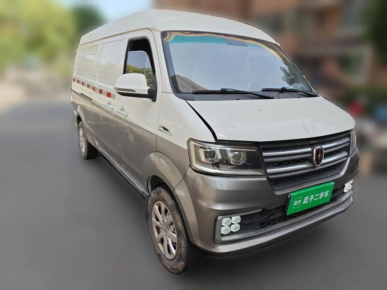Jinbei New Hiace S 2023 1.5L Wealth Edition Van 2/5-Seater Air-Conditioned Model SWC15M — миниатюра 3