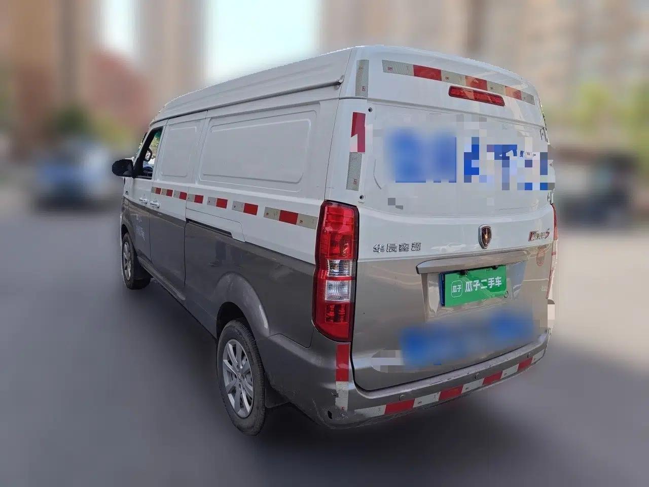Jinbei New Hiace S 2023 1.5L Wealth Edition Van 2/5-Seater Air-Conditioned Model SWC15M — миниатюра 4