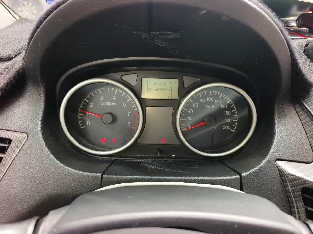 Jinbei Zhishang S30 2015 1.5L Manual E-commerce Edition — миниатюра 12