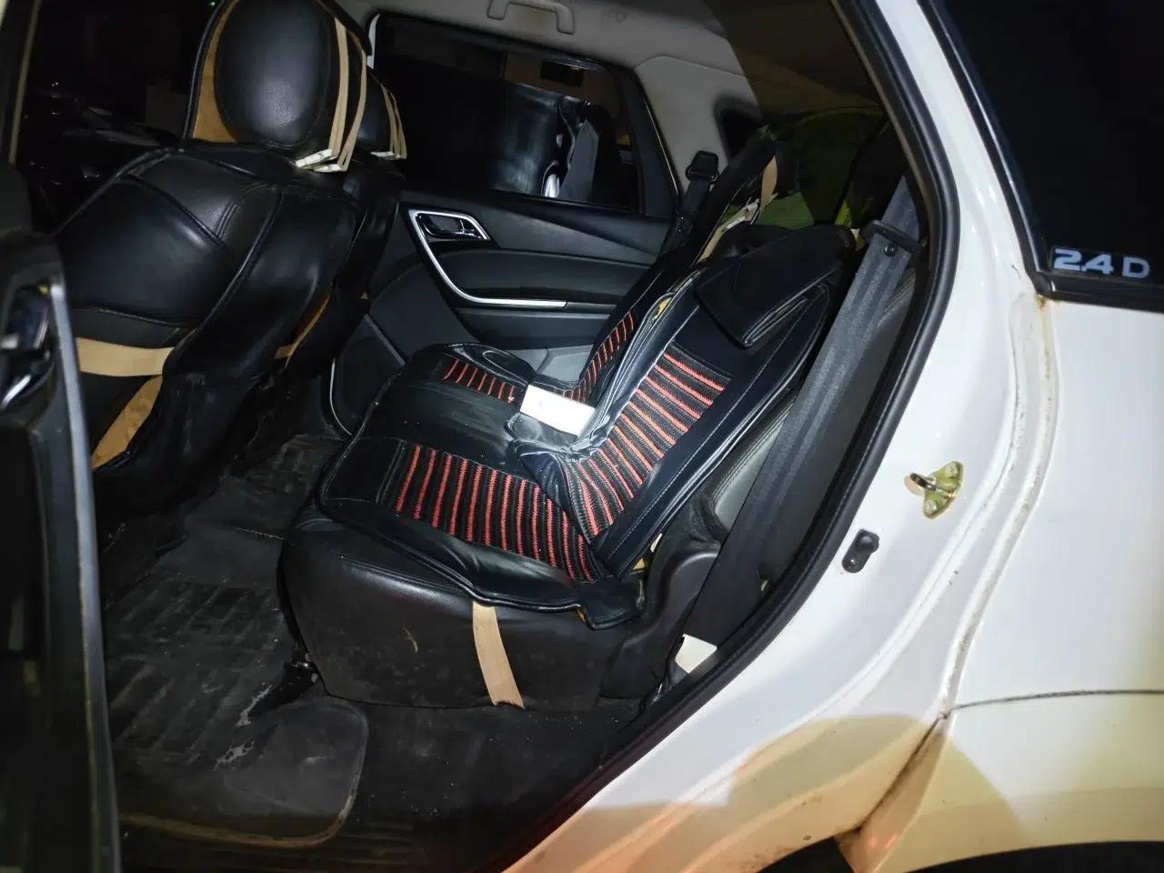JMC Yusheng S350 2013 2.4T Automatic 2WD Diesel Luxury Edition 5 Seats — миниатюра 18
