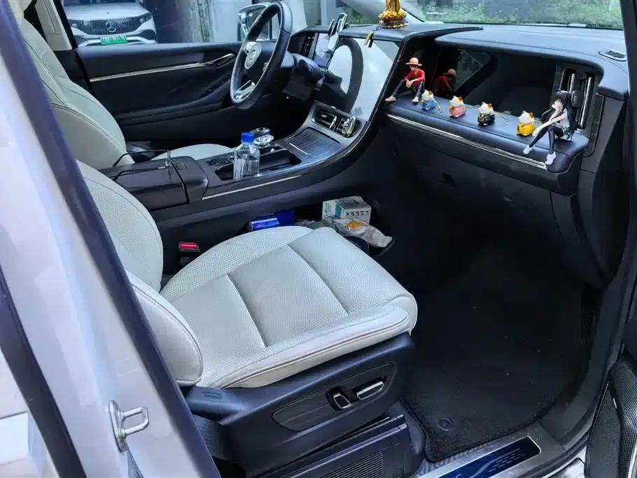Trumpchi E9 2023 Model E9 Master — миниатюра 8