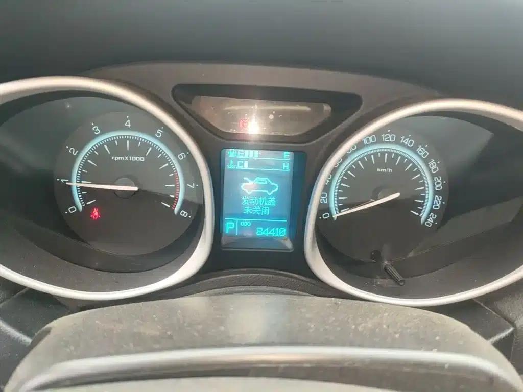 Trumpchi GS5 2014 2.0L Automatic 2WD Anniversary Value-Added Edition — миниатюра 12