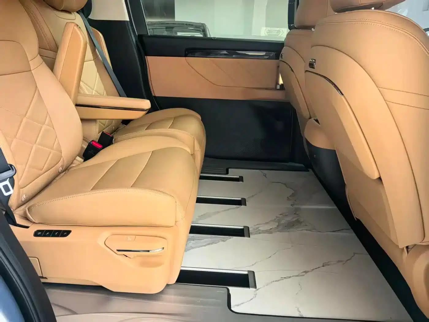 Trumpchi E8 PHEV 2024 Model 150km MAX+ — миниатюра 9