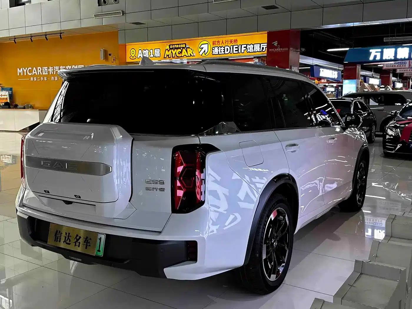 Trumpchi ES9 2024 PHEV 143km Traveler Max — миниатюра 19