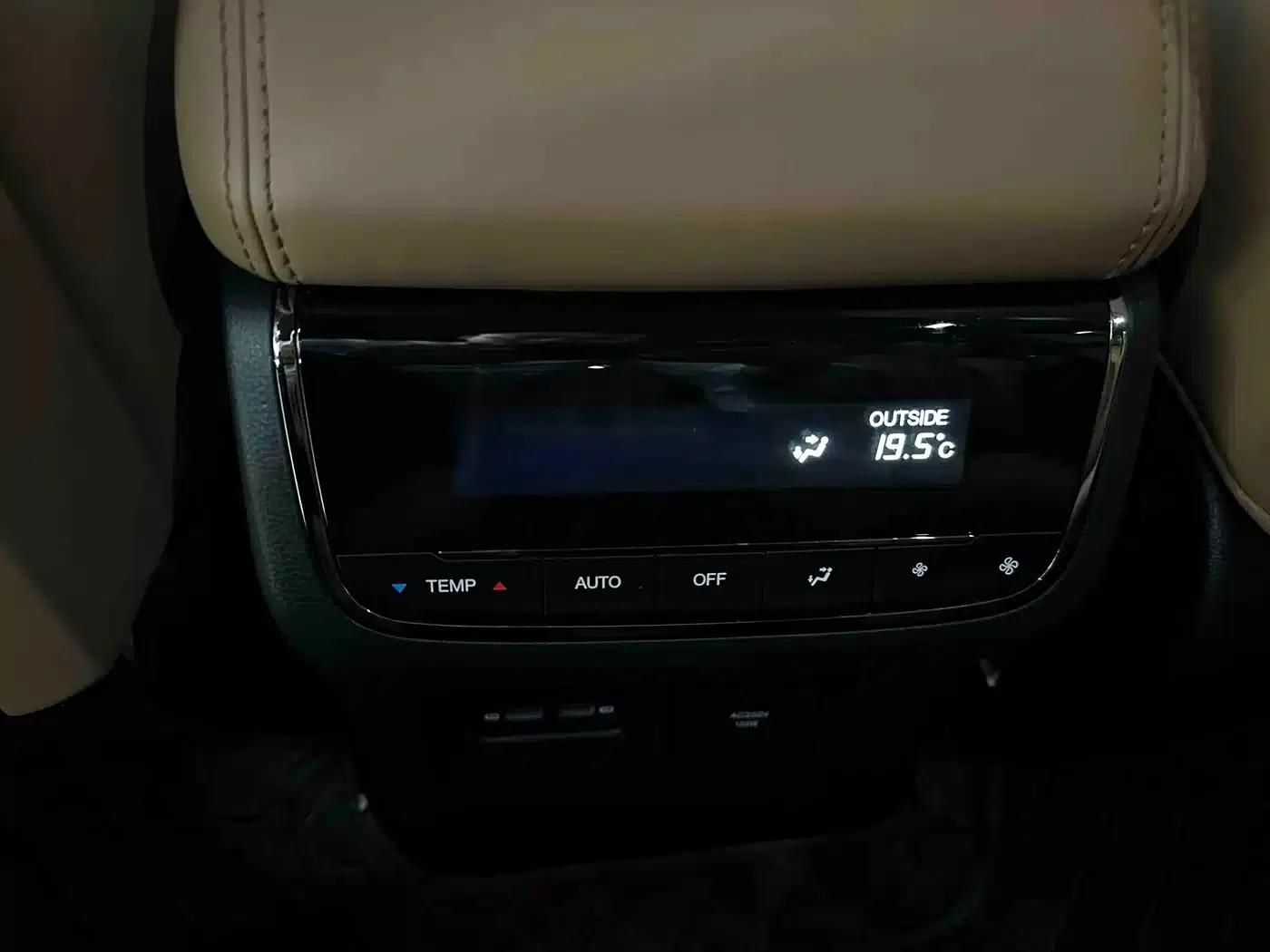 Trumpchi ES9 2024 PHEV 143km Traveler Max — миниатюра 8
