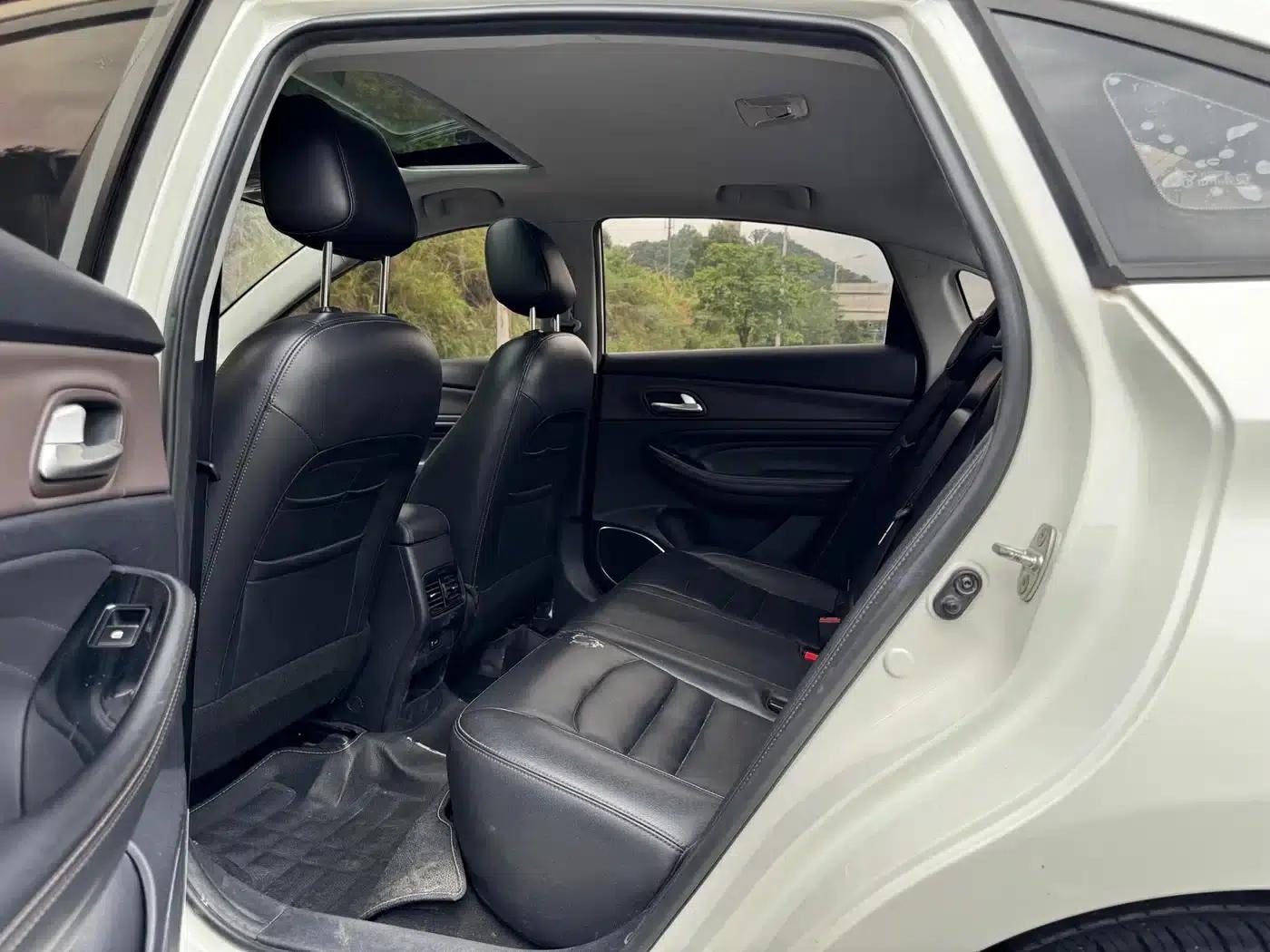 Trumpchi GA4 2018 200T Automatic Luxury Edition — миниатюра 11