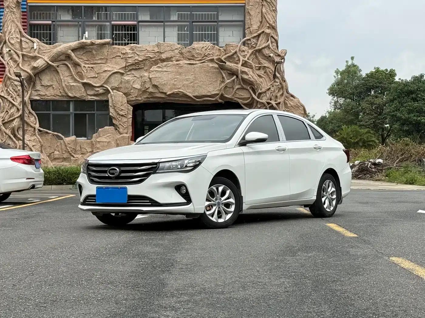 Trumpchi GA4 2018 200T Automatic Luxury Edition — миниатюра 1