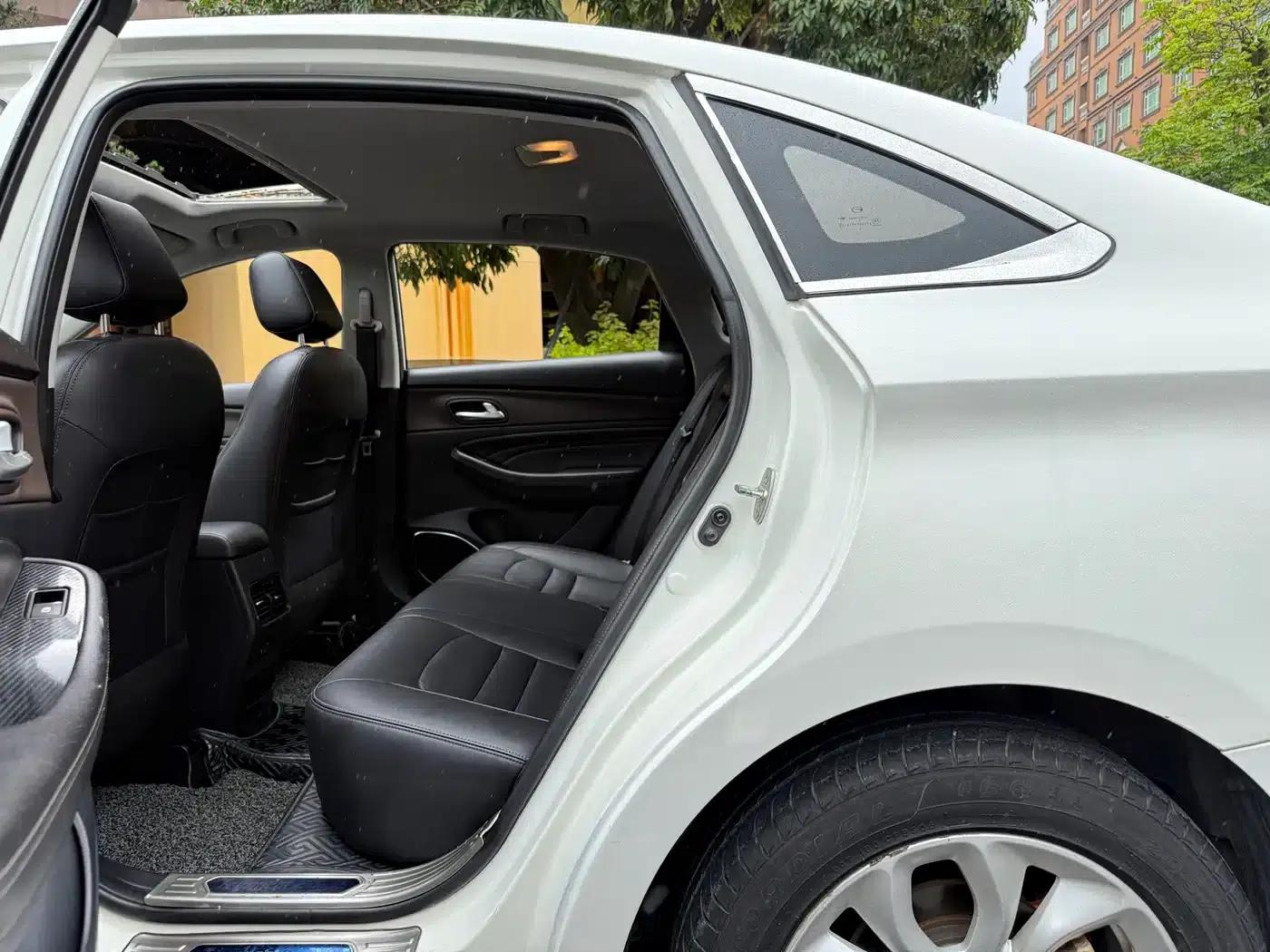 Trumpchi GA4 2018 200T Automatic Luxury Edition — миниатюра 7