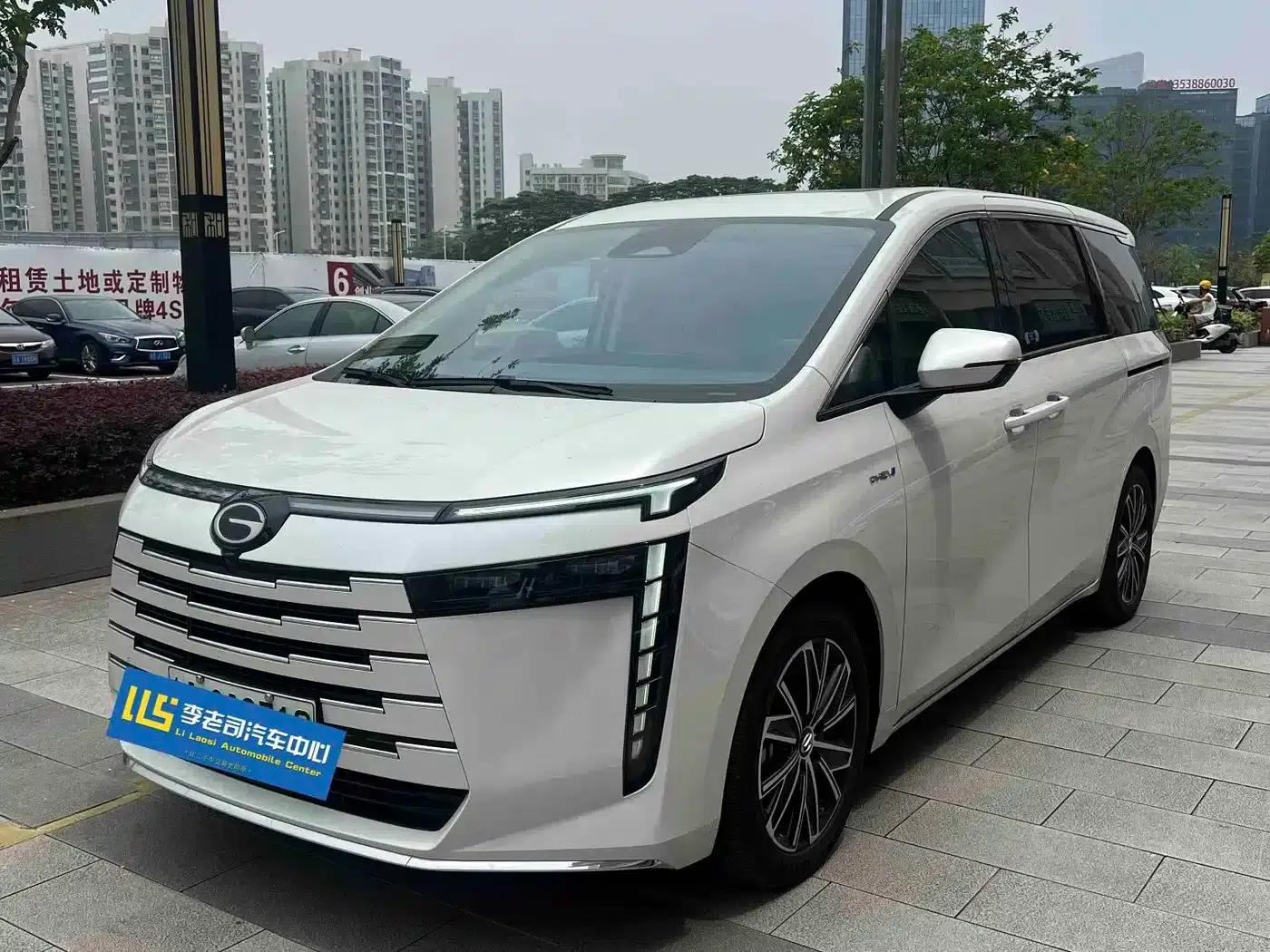 Trumpchi E8 2024 Glory Series 2.0L Smart Edition — миниатюра 3