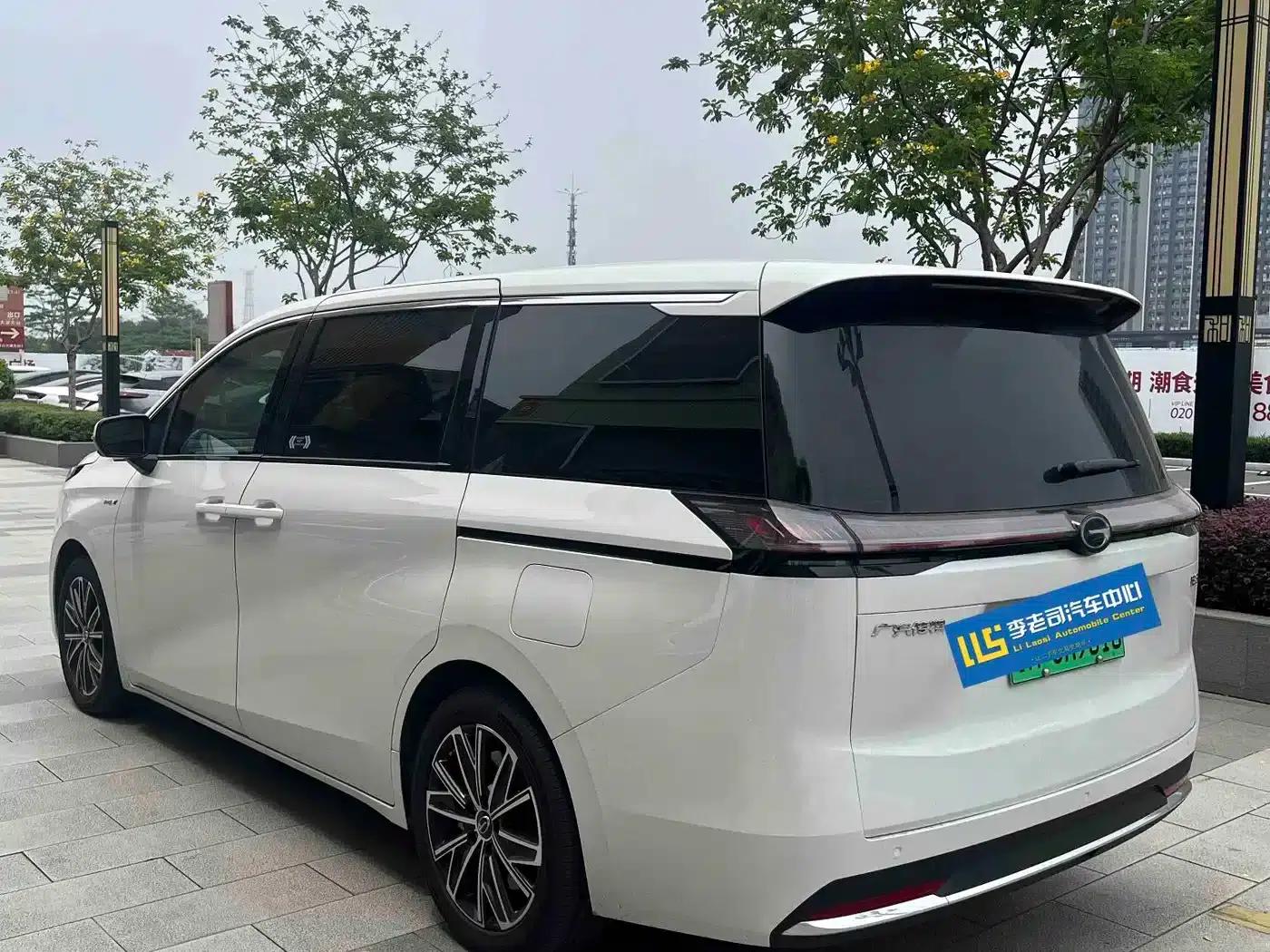 Trumpchi E8 2024 Glory Series 2.0L Smart Edition — миниатюра 5