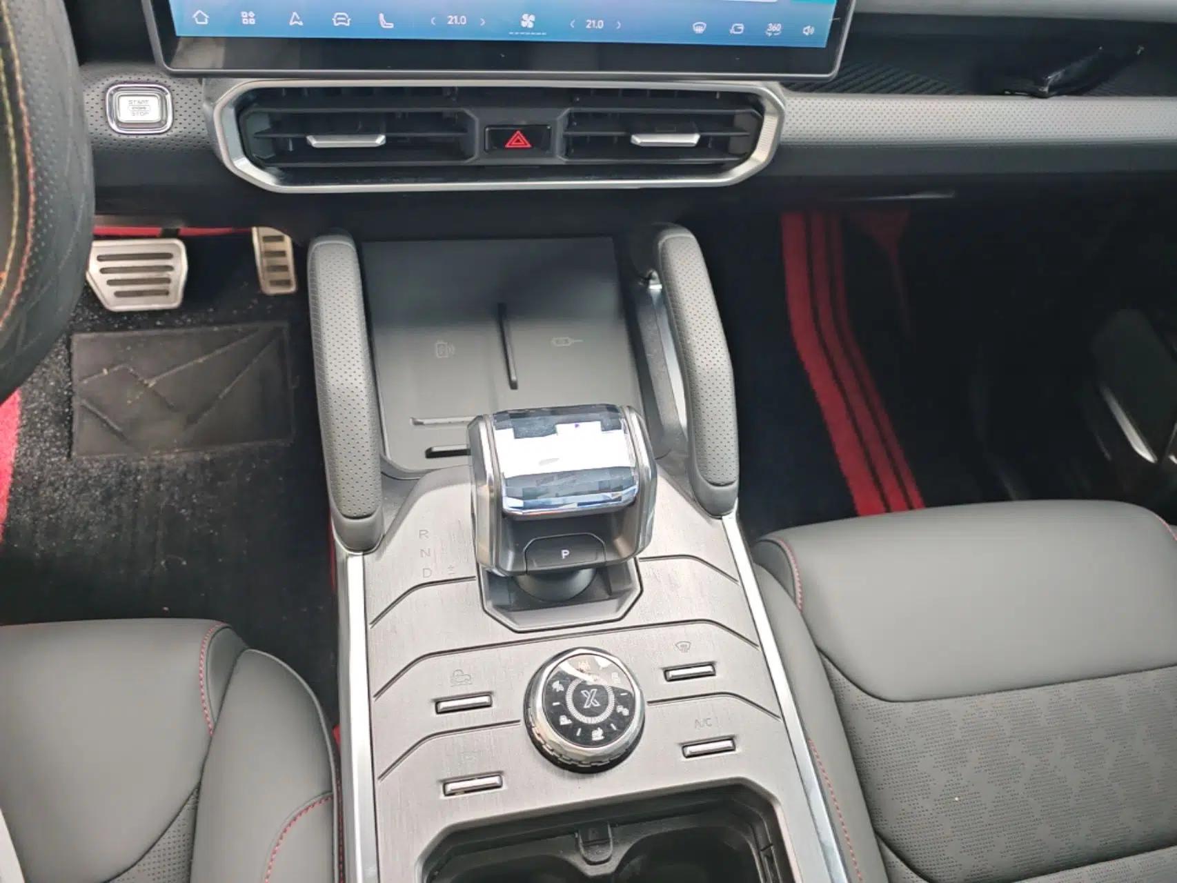 JETOUR Traveler 2023 2.0T Four-Wheel Drive Conqueror — миниатюра 16