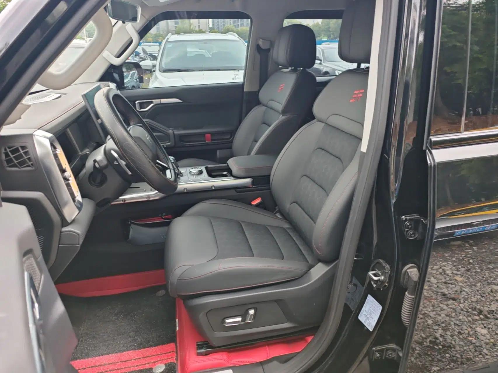 JETOUR Traveler 2023 2.0T Four-Wheel Drive Conqueror — миниатюра 17