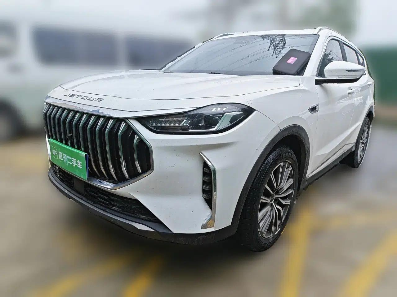 JETOUR X70 PLUS 2024 Champion Edition 1.5T DCT Champion PRO 5-Seater — миниатюра 1