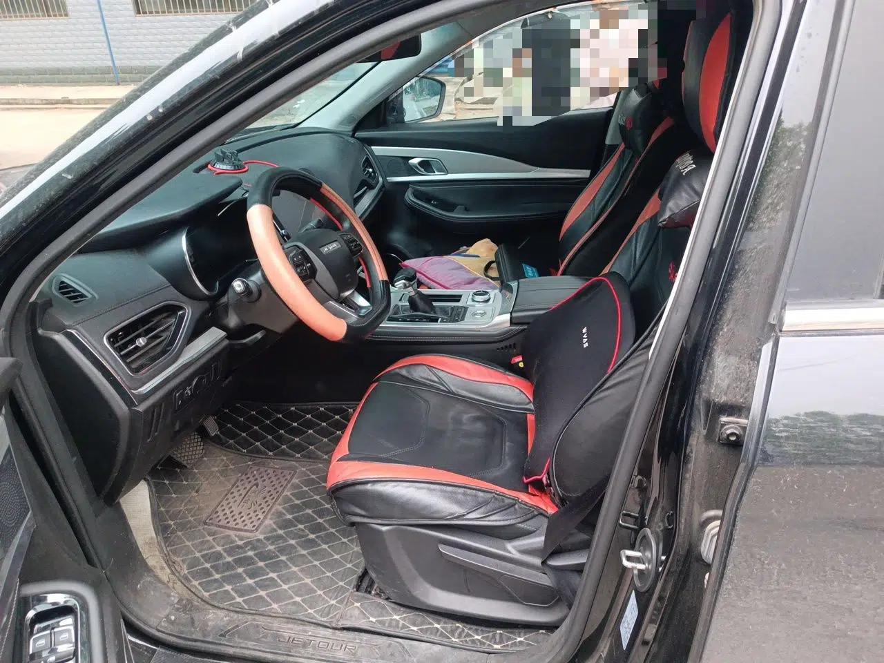 JETOUR X70 2020 1.5T DCT Comfort Edition 7-Seater — миниатюра 16