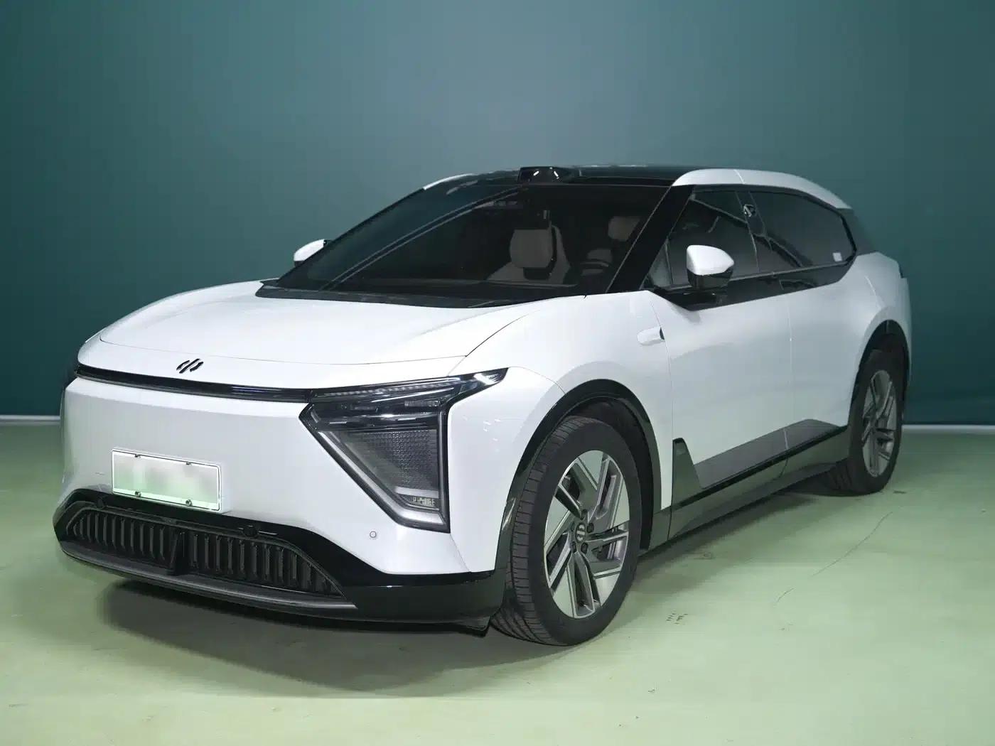 HiPhi Y 2023 560km Pioneer Edition — миниатюра 1