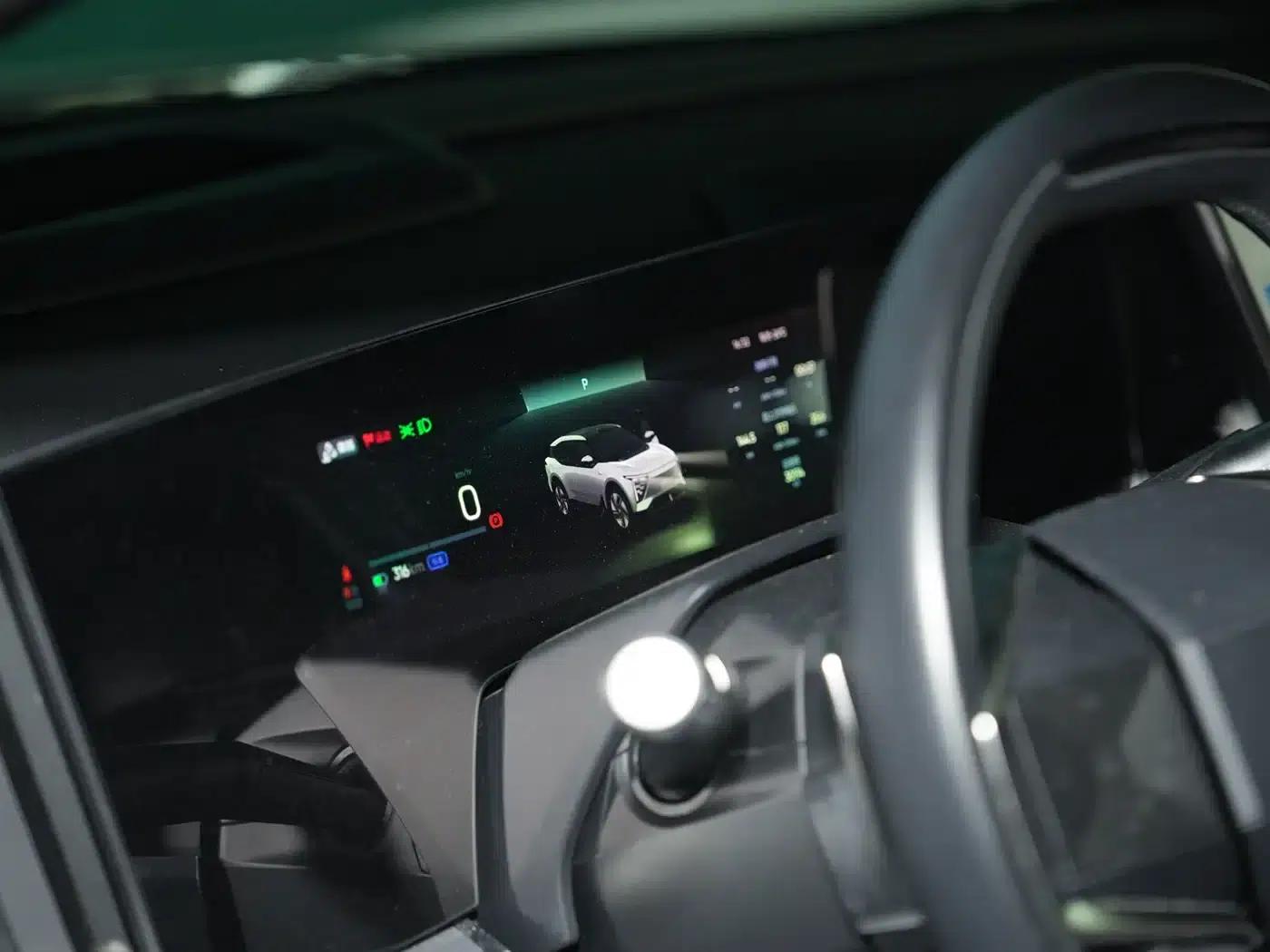 HiPhi Y 2023 560km Pioneer Edition — миниатюра 20