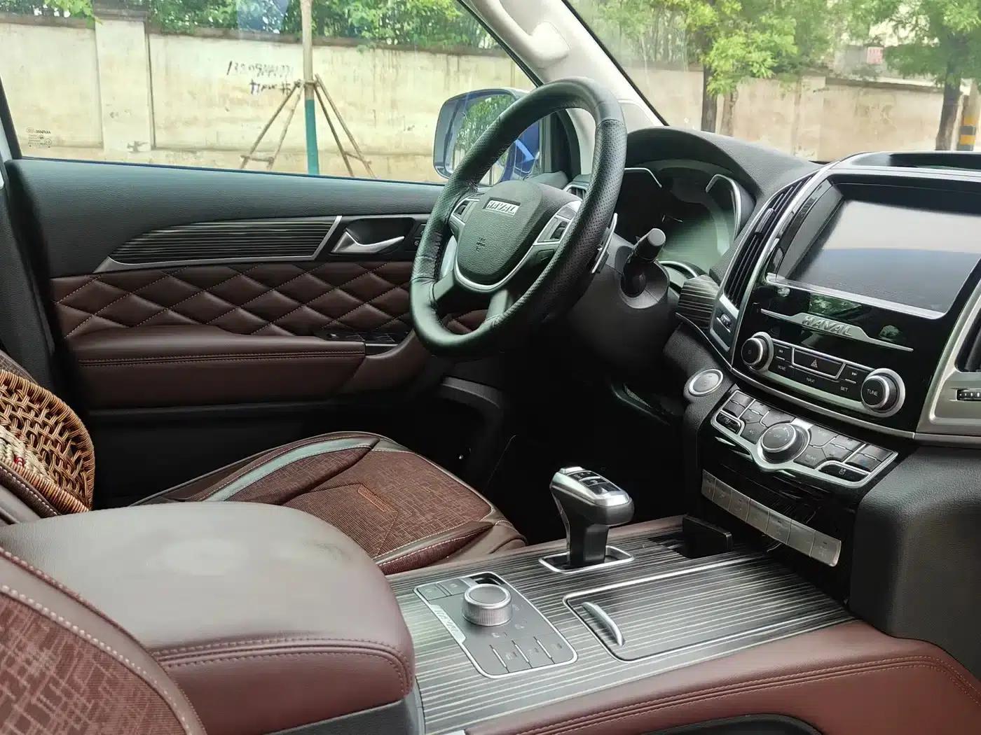 Haval H9 2020 2.0T Gasoline 4WD Premium 5-Seater — миниатюра 4
