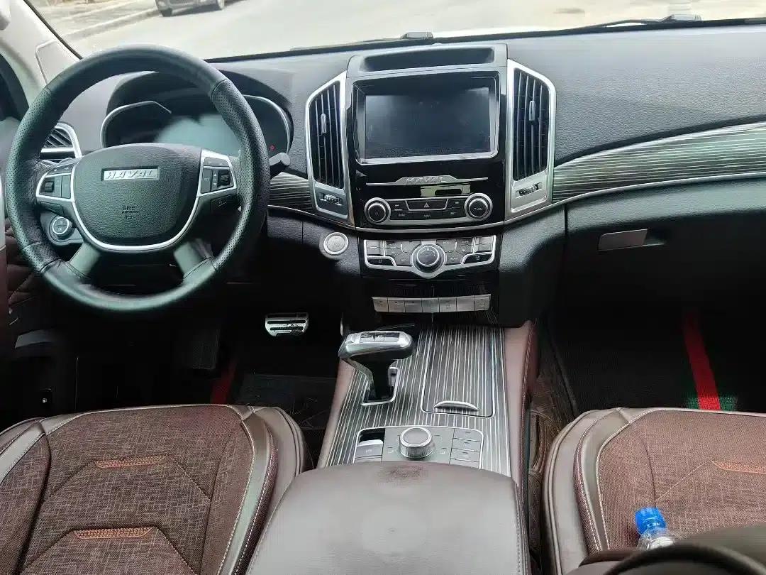 Haval H9 2020 2.0T Gasoline 4WD Premium 5-Seater — миниатюра 6