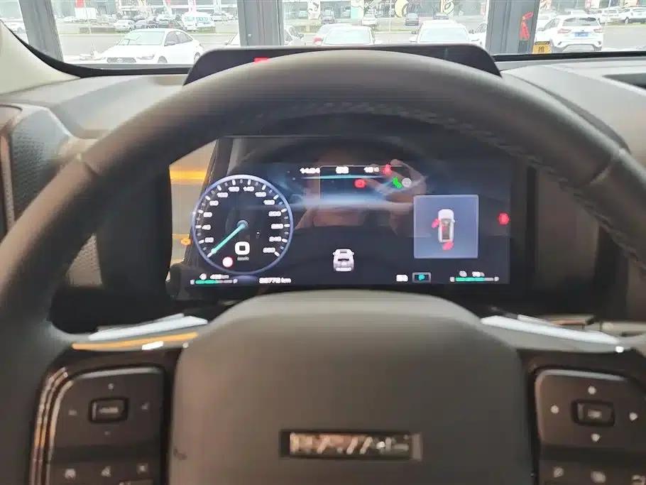 Haval Raptor New Energy 2024 Hi4 102 Pro — миниатюра 14