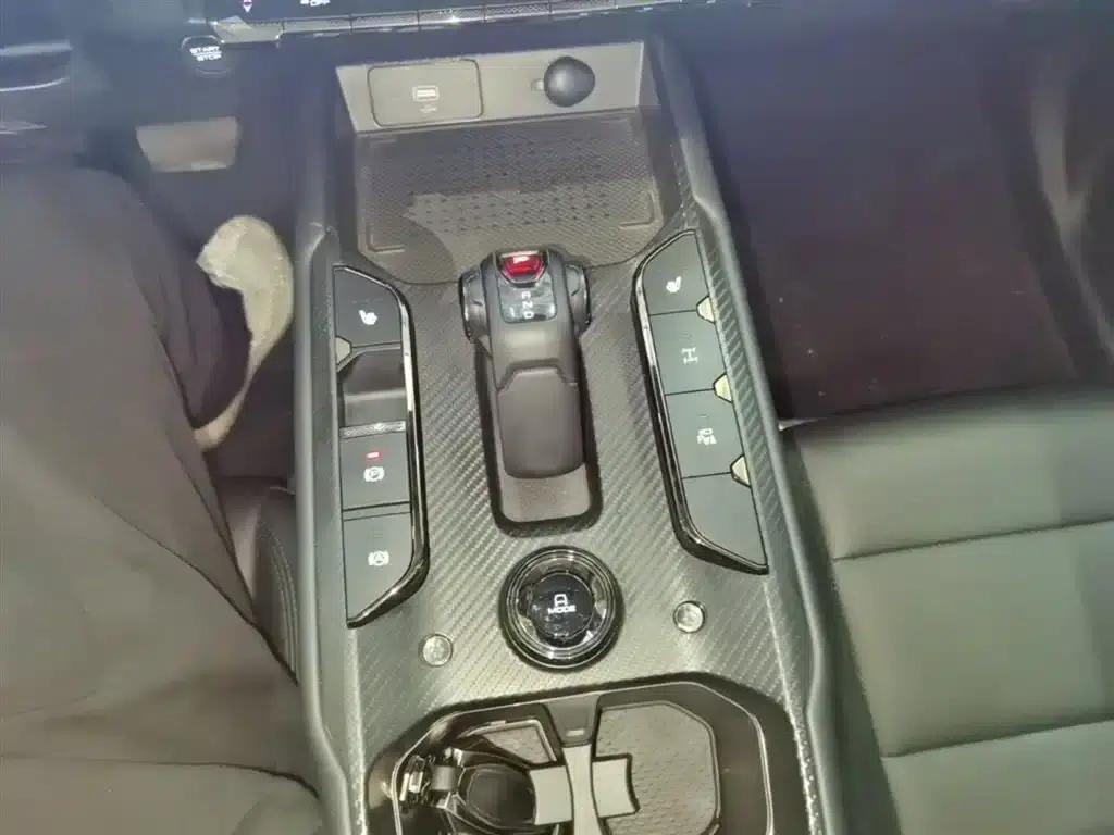 Haval Raptor New Energy 2024 Hi4 145 Cross-Country Edition — миниатюра 14