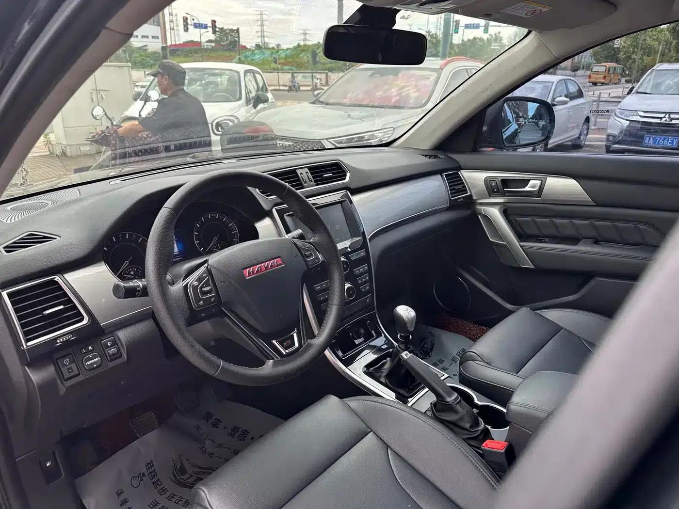Haval H2 2014 1.5T Manual 2WD Elite Edition — миниатюра 9
