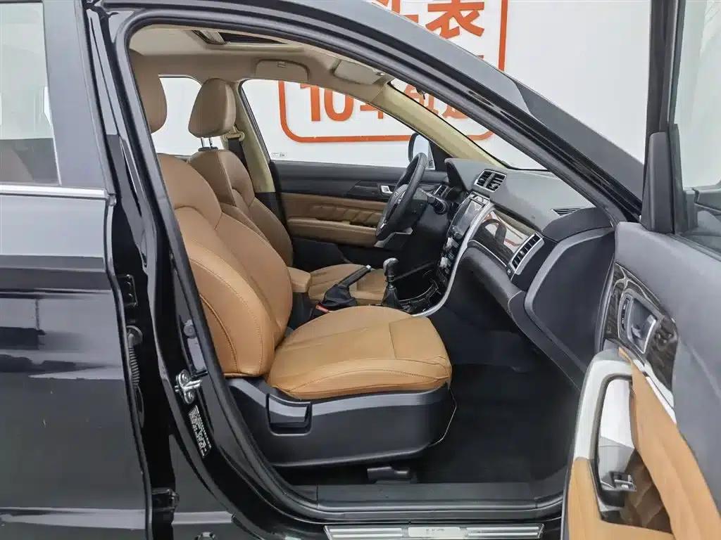 Haval H2 2014 1.5T Manual 2WD Elite Edition — миниатюра 23