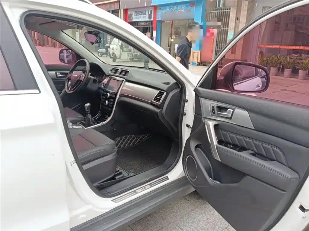 Haval H2 2016 Red Label 1.5T Manual 2WD Luxury — миниатюра 20