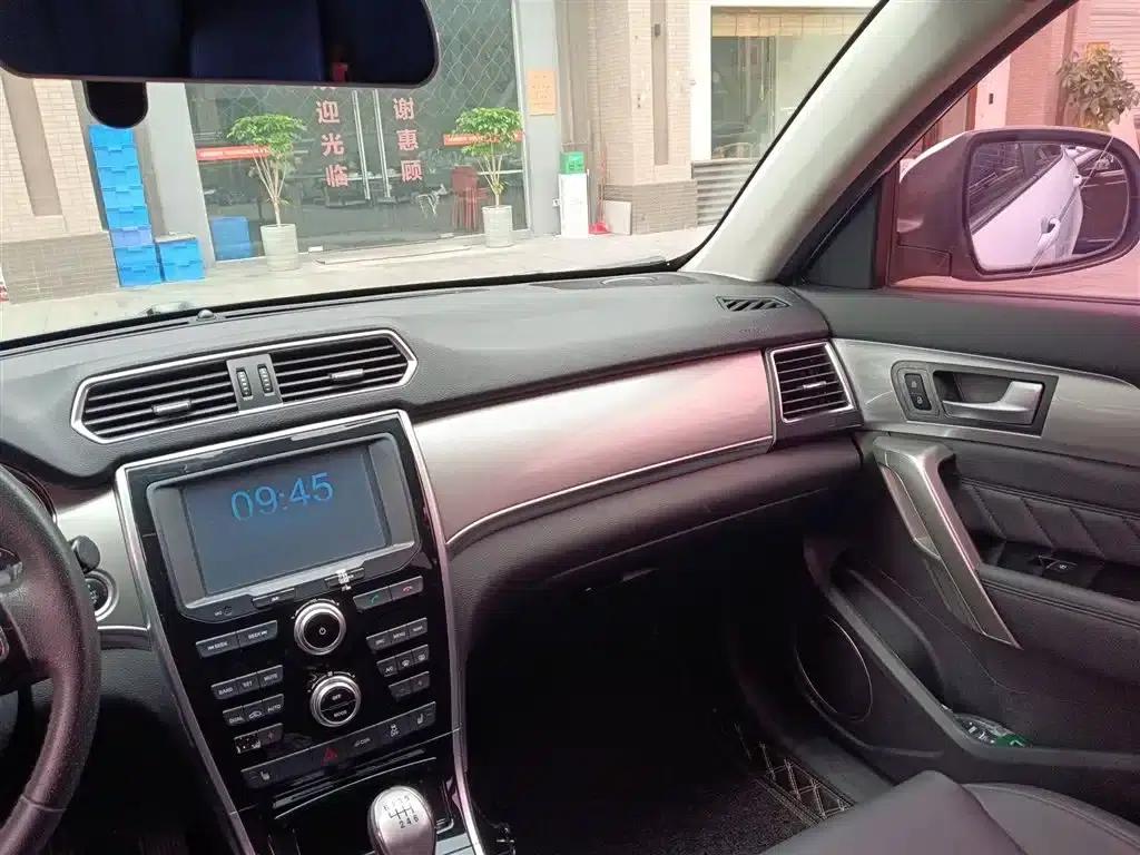 Haval H2 2016 Red Label 1.5T Manual 2WD Luxury — миниатюра 6