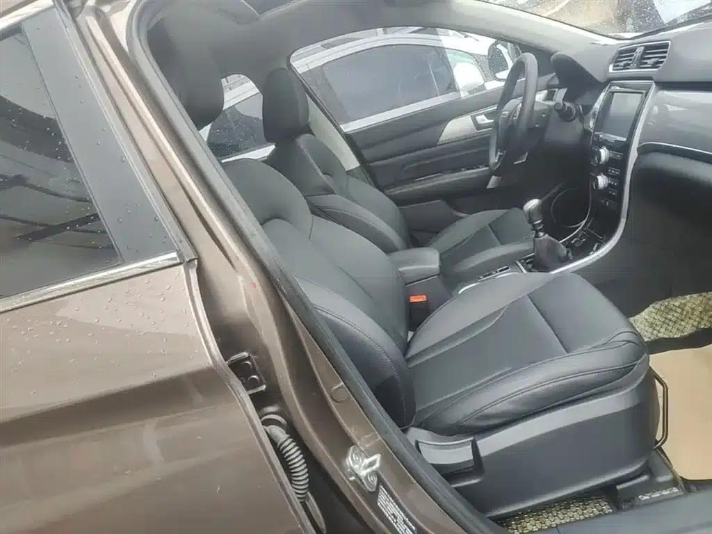 Haval H2 2018 Red Label 1.5T Manual 2WD Elite — миниатюра 25