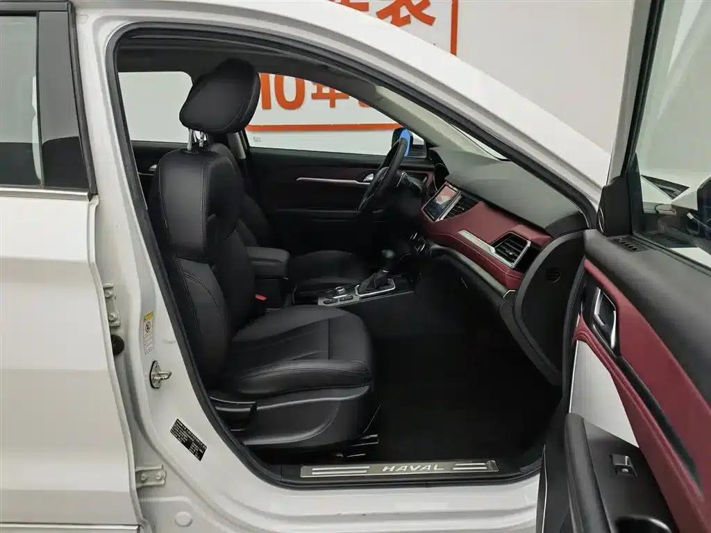 Haval H6 Coupe 2018 Red Label 1.5T Automatic 2WD Super Luxury Edition — миниатюра 23
