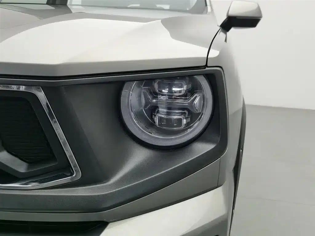 Haval Big Dog PLUS 2023 2.0T 2WD Trendy Wild Edition Plus — миниатюра 7